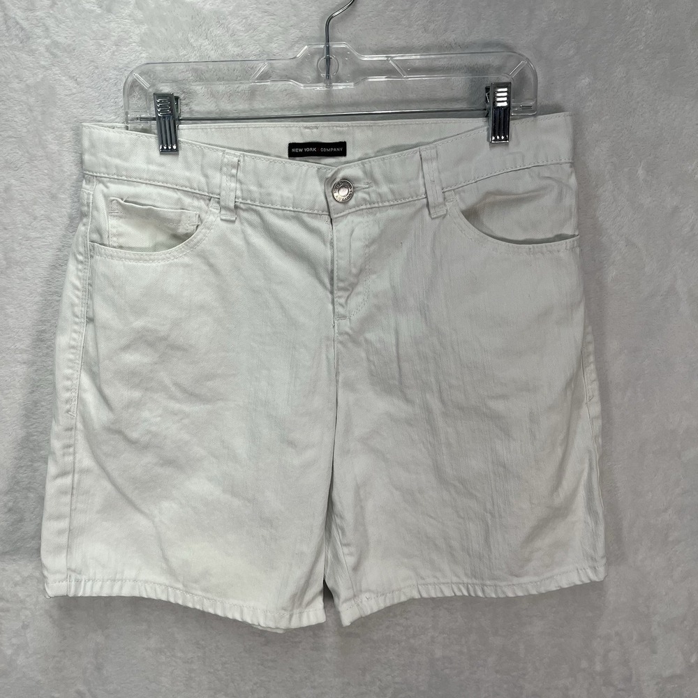 New York & Company Denim Shorts Womens 8 Cotton White Summer Basics